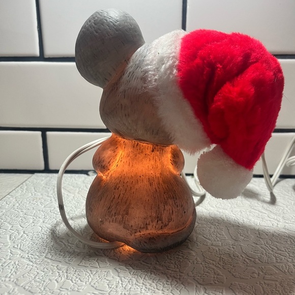 Vintage Christmas mouse Ceramic Night Light Working Adorable 6” - Picture 3 of 4